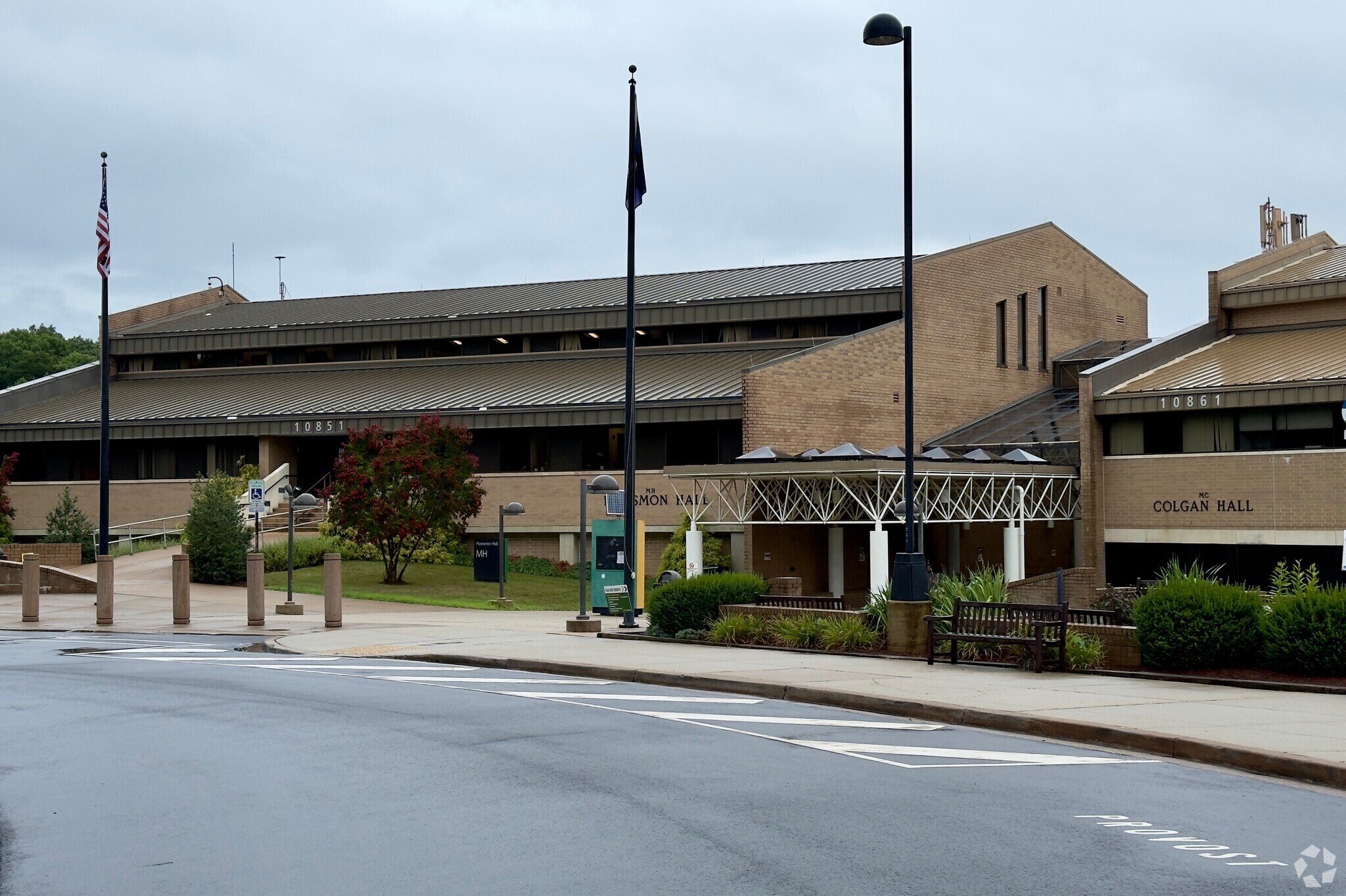 Those living in Heritage Hunt have easy access to NOVA's Manassas campus.