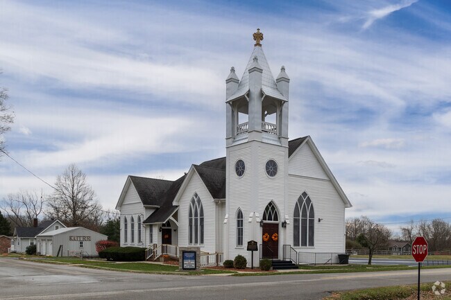 In March 1908 most of Greenville burned to the ground except this church.