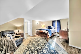 18 School St, Brunswick, ME 04011