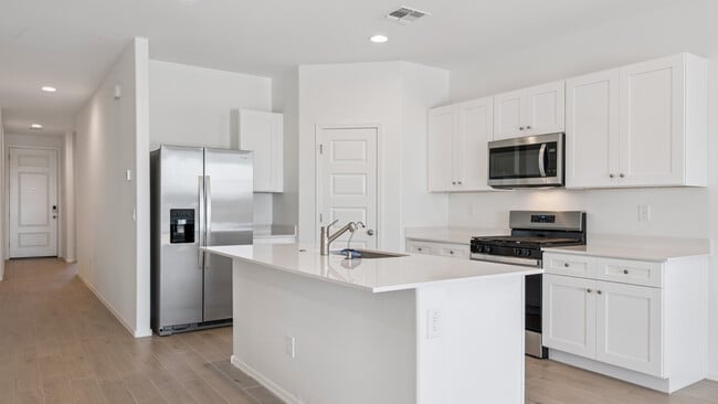 22108 N Dawn View Dr, Maricopa, AZ 85139 - photo 4