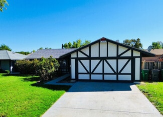 2308 Edam St, Lancaster, CA 93536