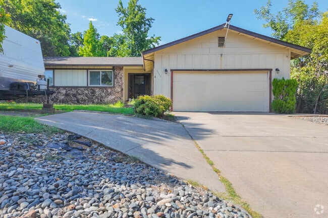 There is a beautiful residence in the Oroville East neighborhood in Oroville, California.
