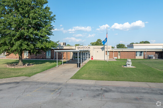 Kids are challenged to excel at Marrs Elementary School.