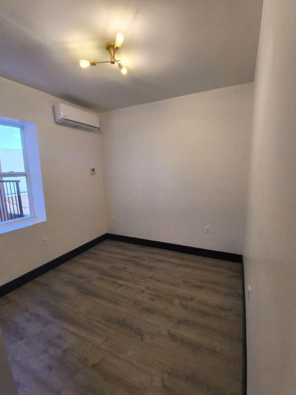 11 Thomas St unit 1BB, Newark, NJ 07114 - photo 5