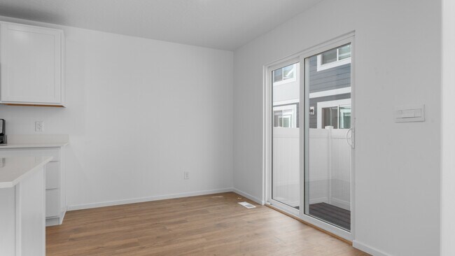 532 W 1870 S unit 1199, Provo, UT 84601 - photo 5