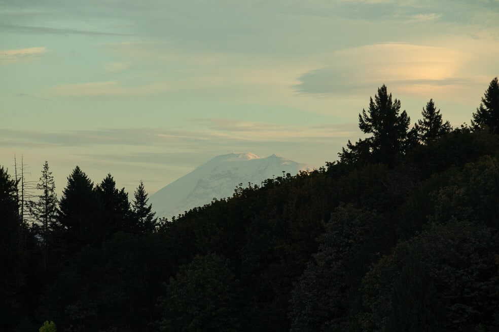 13211 NE 127th Way unit C, Kirkland, WA 98034 - photo 1