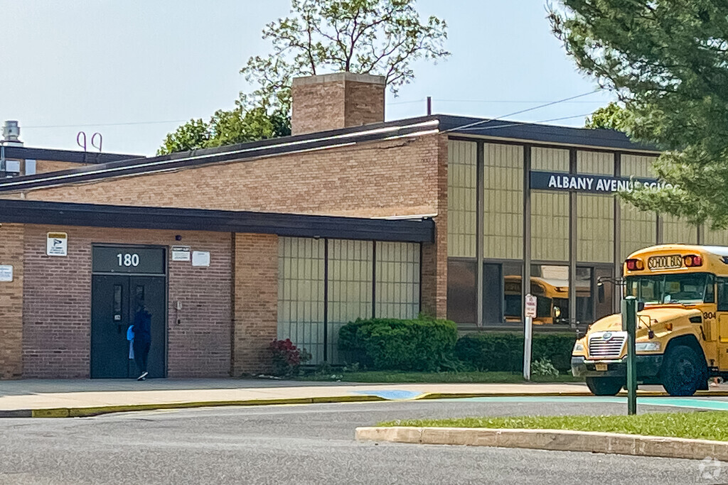 Albany Avenue School is a highly rated school in Lindenhurst.