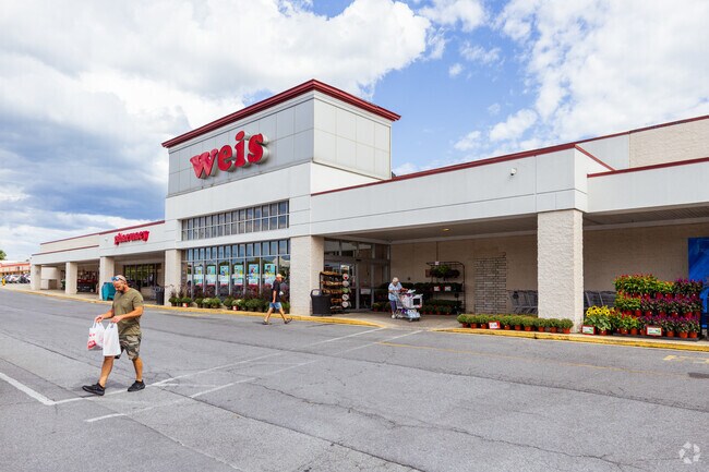 Weis Markets in Hamburg is about 10 minutes from Albany for weekly groceries.