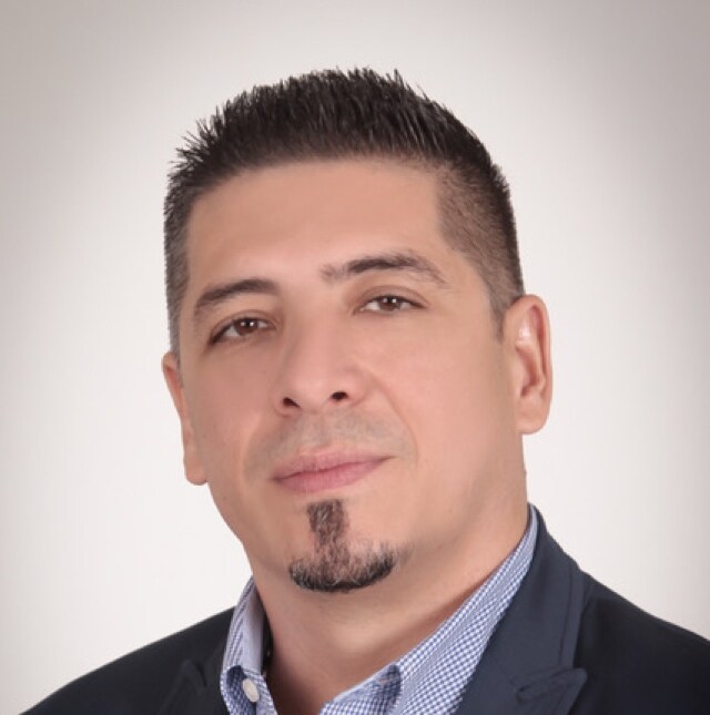 Agent Photo