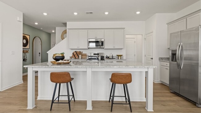 2482 Van Fleet Cir unit 36040219, Atlanta, GA 30360 - photo 4