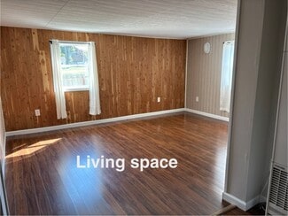 304 S Beck St Unit 2, Sebewaing, MI 48759