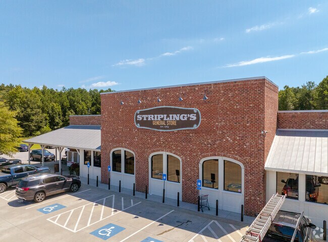 Stripling’s General Store is known for sausage, jerky and local goods.