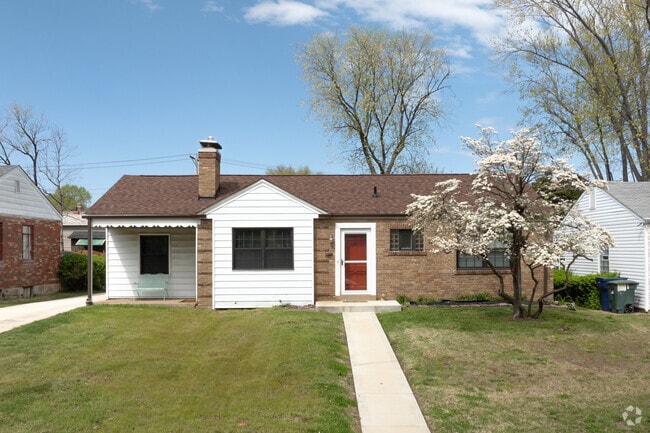 Modest ranch style homes can be found in Southampton.