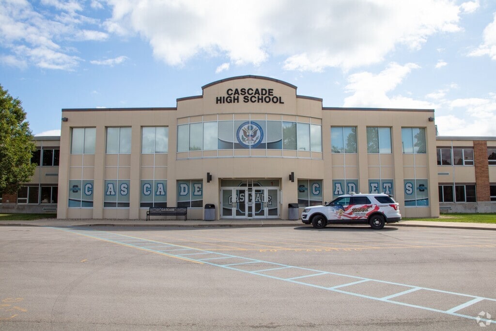 Cascade Senior High School serves the residents of Clayton IN.