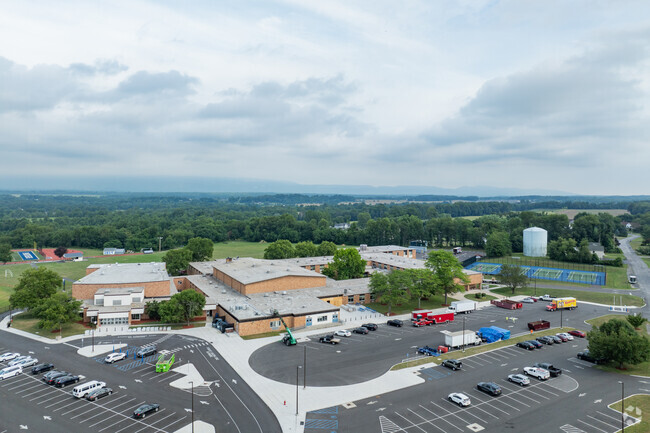 Wallkill Senior High School is locate in Wallkill.