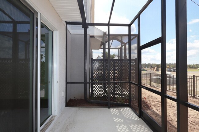 11742 Full Moon Loop, Parrish, FL 34219 - photo 2