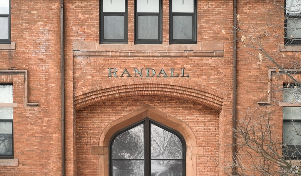 Parents of the Vilas area can send their kids to Randall Elementary School.
