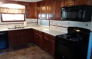 31 Middle St, Orono, ME 04473