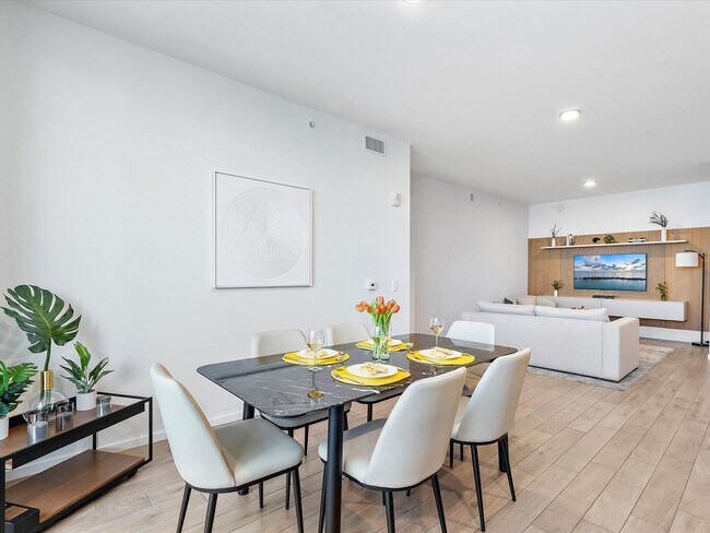 The Elser unit ID1335266P, Miami, FL 33132 - photo 6