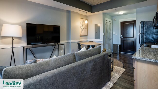 335 W 9th St unit 906, Indianapolis, IN 46202 - photo 3