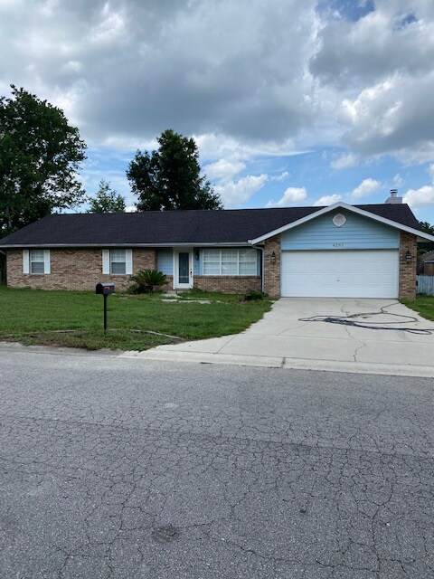 4285 SE 54th St, Ocala, FL 34480