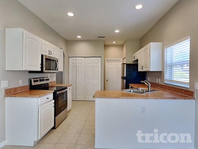 9 Point Place, Palm Coast, FL 32164 - photo 5