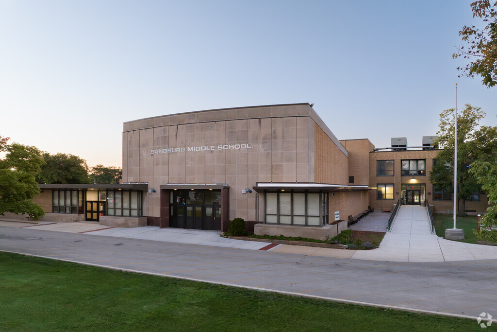 Sandburg Middle School is a highly rated public school in Elmhurst.