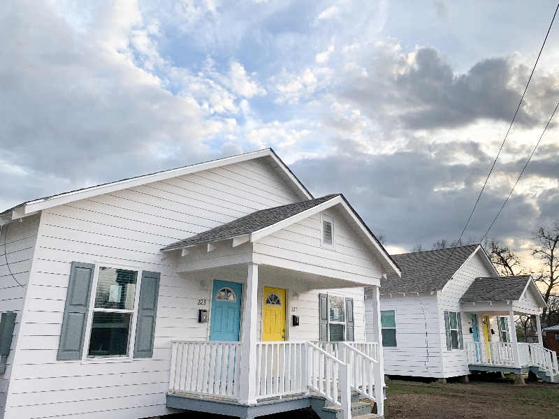 225 W 3rd St, Crowley, LA 70526 - photo 1