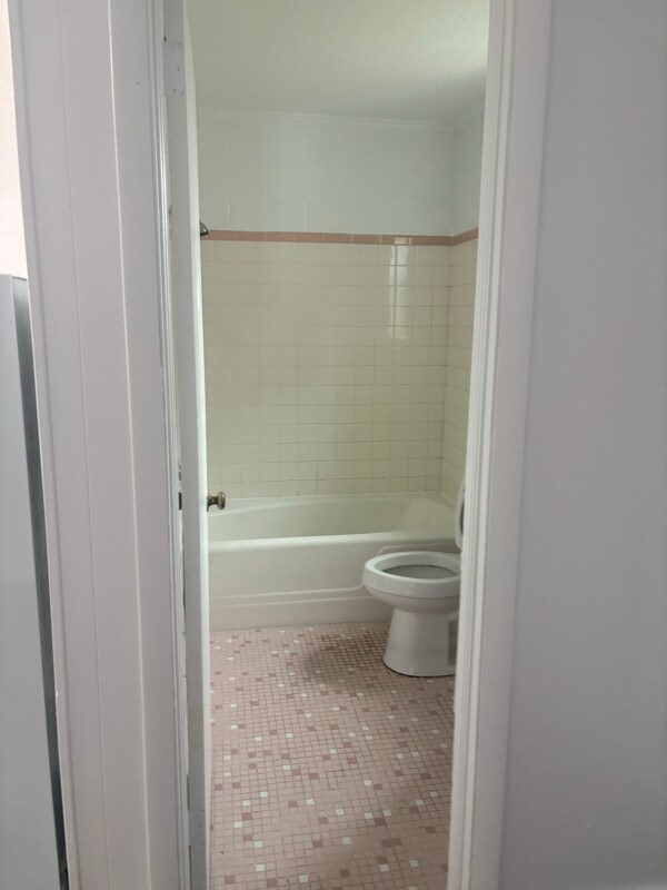 601 N Main St unit 108, Clover, SC 29710 - photo 4