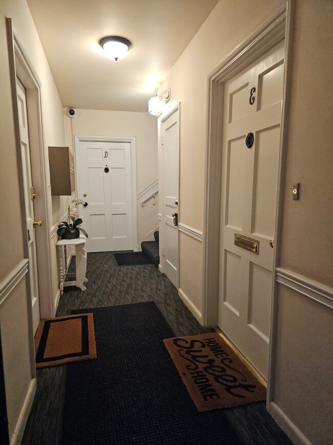 342 N Oakhurst Dr, Beverly Hills, CA 90210 - photo 3