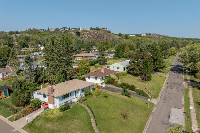 Ranch style homes can be found in groups on the west side of Lakeside-Lester Park.