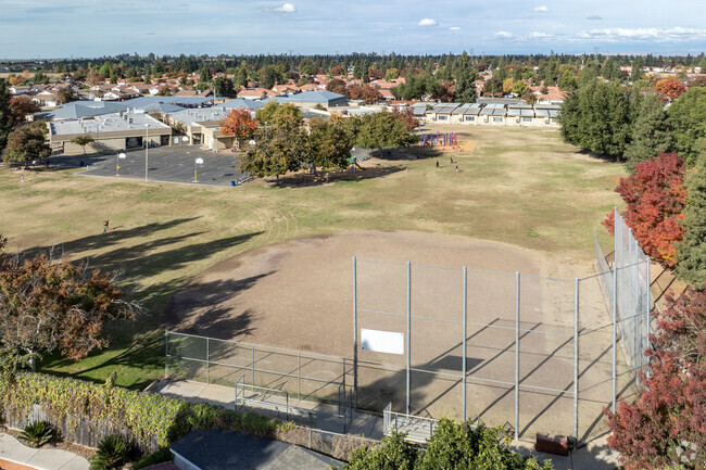 There is a baseball field at William Saroyan Elementary School.