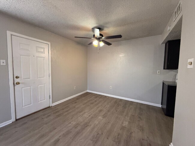 4503 Hunt Cir unit C, Killeen, TX 76543 - photo 5