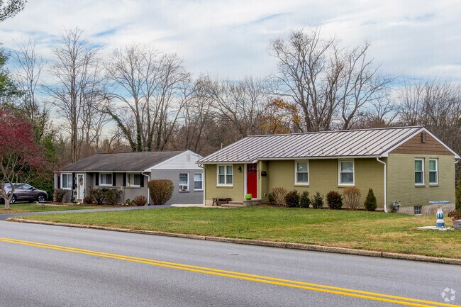 Ranch homes in East Bradford are nestled close together with easy access to West Chester.