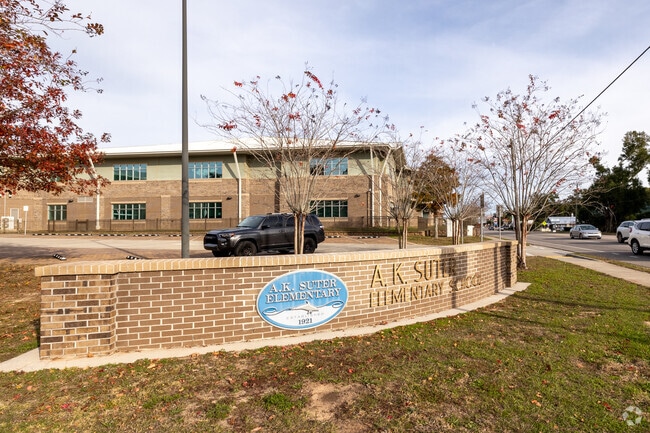 A.K. Suter Elementary School serves students from Pre-K through 5th grade.