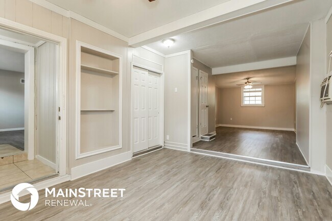 3114 Hampton Ave E, Jacksonville, FL 32216 - photo 5