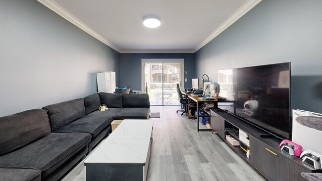 14-08 Michael Place unit 115L, Bayside, NY 11360 - photo 2