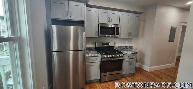17 Verrill St unit 2, Boston, MA 02126 - photo 7