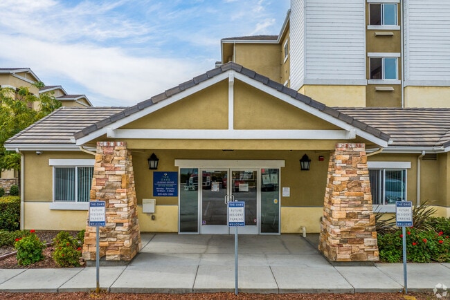 Commons @ Oak Grove, Oakley, CA 94561 - photo 2