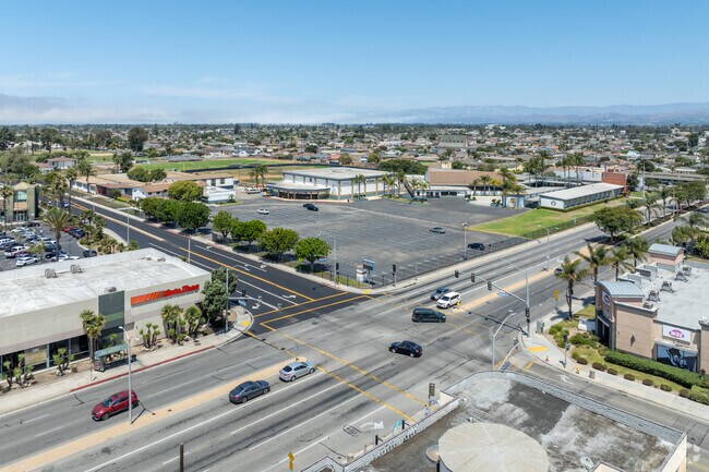 Santa Clara High School has an enrollment of 250 students.