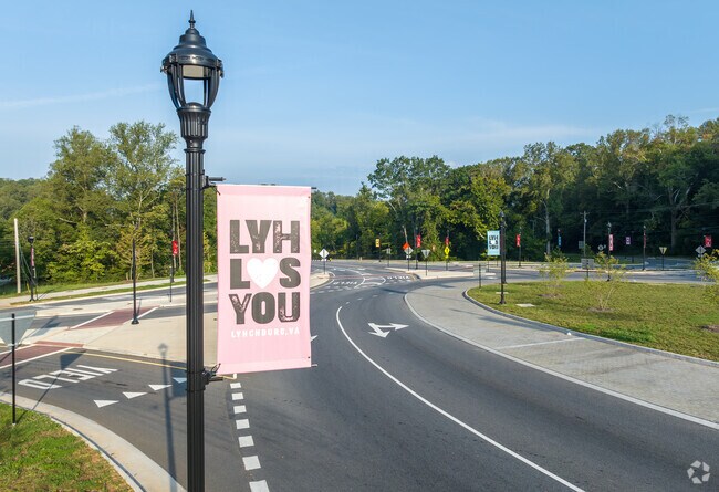 Peakland is the 28th most walkable nieghborhood in Lynchburg.