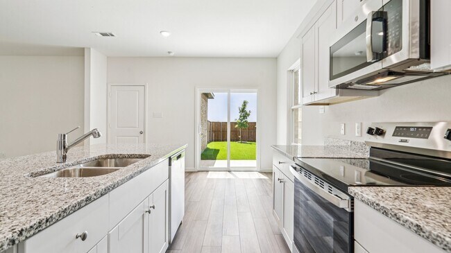 109 Buttercup Rd unit 38492493, Taylor, TX 76574 - photo 4