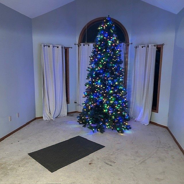 629 Hawthorne Ln, Hartland, WI 53029 - photo 6