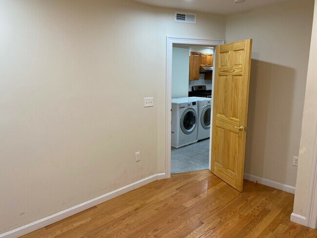 175 Northampton St unit 2, Boston, MA 02118 - photo 7