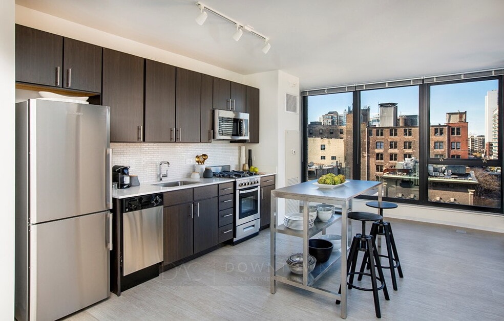 700 N La Salle Dr unit 809, Chicago, IL 60654 - photo 1