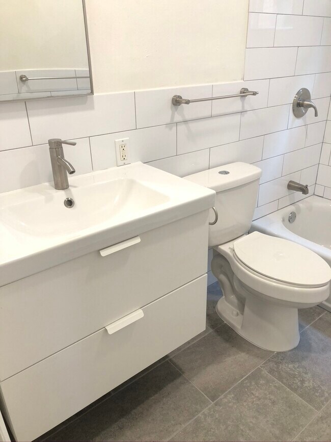 713 Collyer St unit E, Longmont, CO 80501 - photo 6