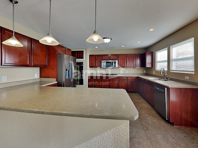 7927 Newhall Way, Indianapolis, IN 46239 - photo 3