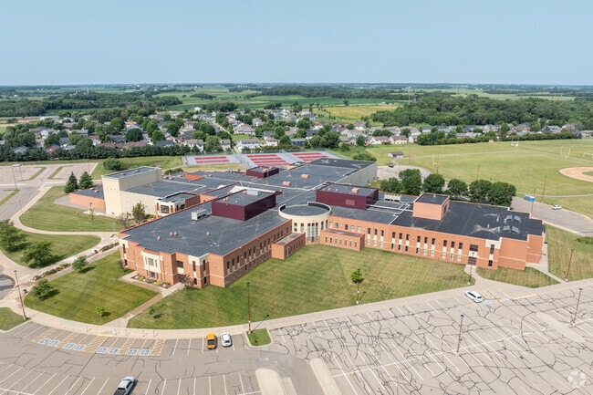 New Prague Senior High School has a student-teacher ratio of 20 to 1.