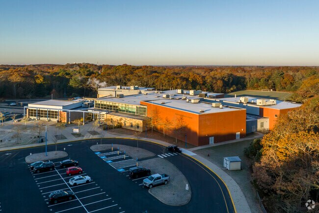 Westerly Middle School is an above average, public school located in Westerly.