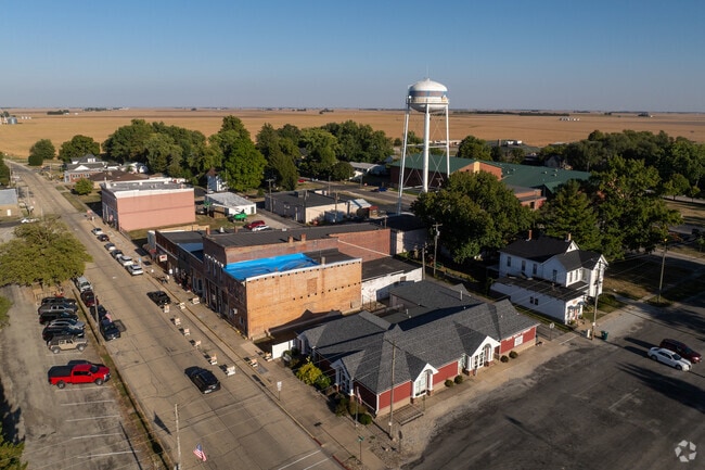 The main street area of Cerro Gordo sports colorful sidewalk art.
